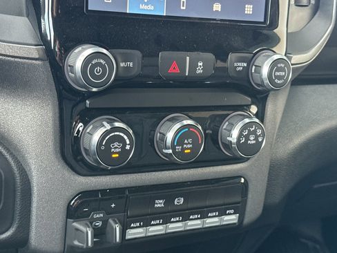 New 2026 RAM 5500 Tradesman w/ Chrome Appearance Group image 18