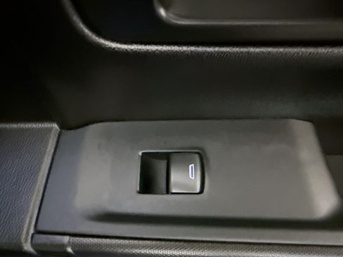 Used 2023 Chevrolet Silverado 1500 Custom RWD image 29