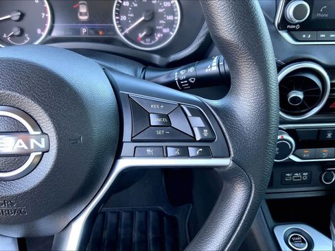 Used 2024 Nissan Sentra SV image 21