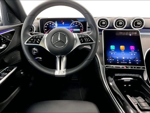 Used 2026 Mercedes-Benz C 300 Sedan image 5