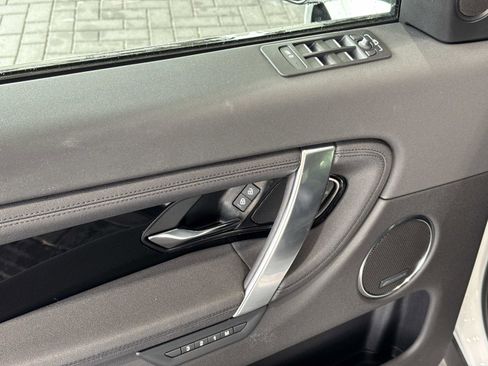 Certified 2025 Land Rover Discovery Sport S image 20