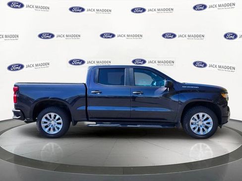 Used 2023 Chevrolet Silverado 1500 Custom AWD/4WD image 6