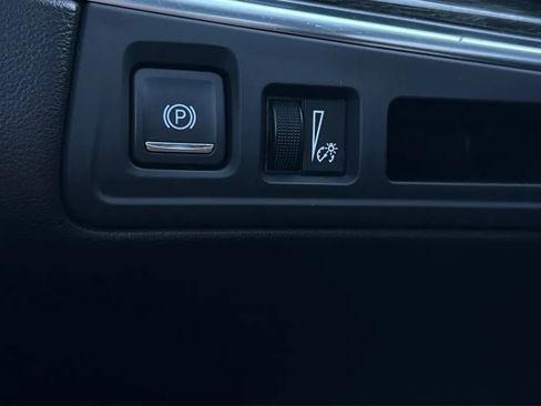 Used 2023 Cadillac XT5 Premium Luxury AWD/4WD image 33