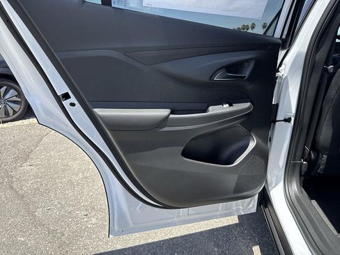 New 2026 Buick Envista Preferred FWD image 23