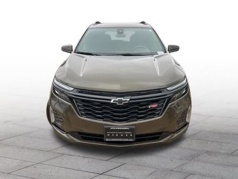 Used 2024 Chevrolet Equinox RS image 2
