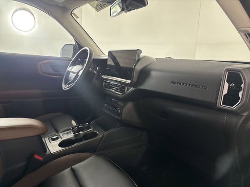 Used 2025 Ford Bronco Sport Outer Banks w/ Outer Banks Tech Package+ image 30