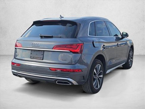Used 2023 Audi Q5 2.0T Premium w/ Convenience Package AWD/4WD image 5