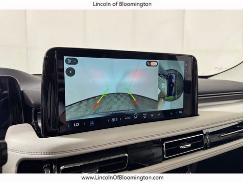 New 2026 Lincoln Aviator AWD image 43
