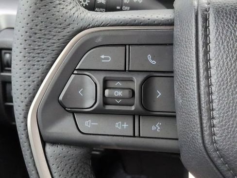 Certified 2025 Toyota Tacoma TRD Sport RWD image 23