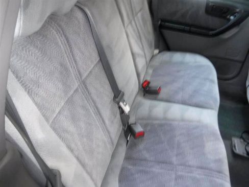 Used 2002 Subaru Forester S AWD/4WD image 17