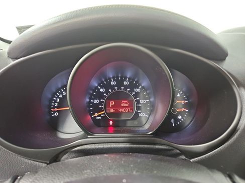 Used 2015 Kia Soul ! image 16