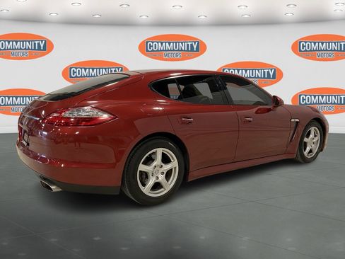 Used 2011 Porsche Panamera image 9