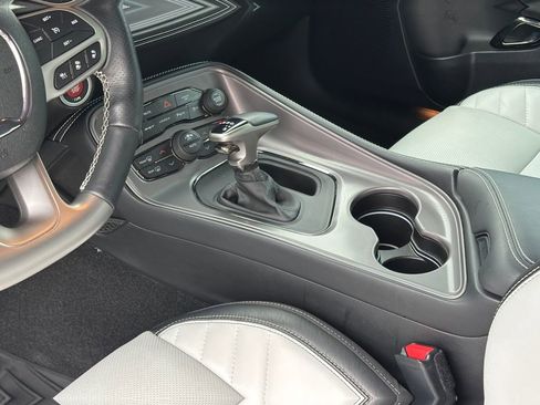 Used 2023 Dodge Challenger SRT Hellcat RWD image 18