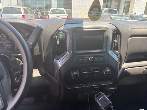 Used 2020 Chevrolet Silverado 1500 Custom w/ Rally Edition RWD image 7