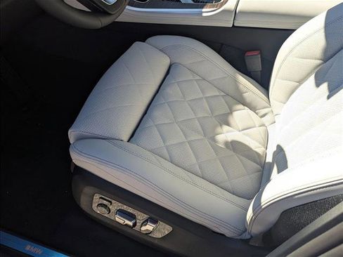 New 2026 BMW X5 sDrive40i w/ Climate Comfort Package image 4