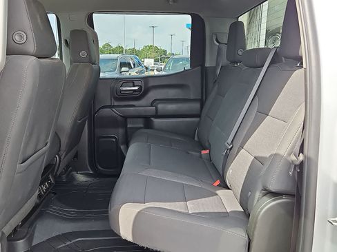 Used 2022 Chevrolet Silverado 1500 LT AWD/4WD image 29