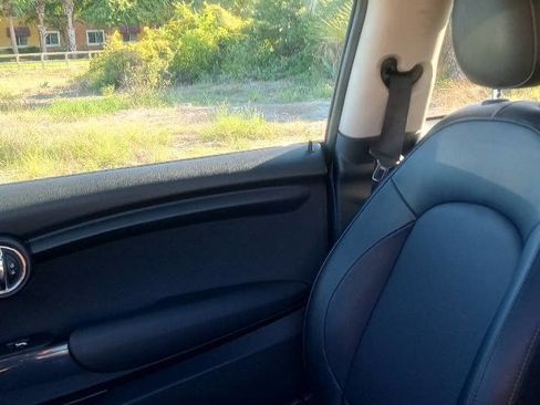 Used 2015 MINI Cooper 2-Door Hardtop image 14