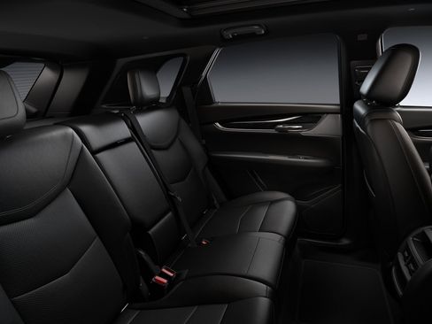 New 2025 Cadillac XT5 Premium Luxury w/ Technology Package image 37