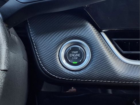 Used 2026 Chevrolet Equinox LT image 16