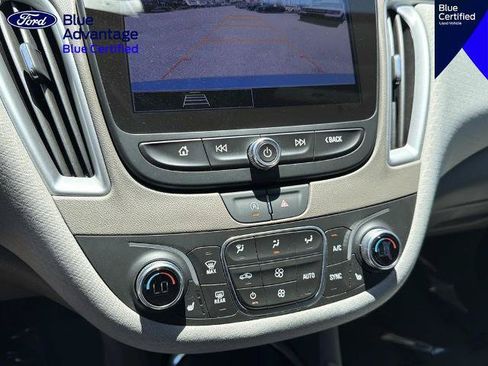 Used 2025 Chevrolet Malibu LT FWD image 29