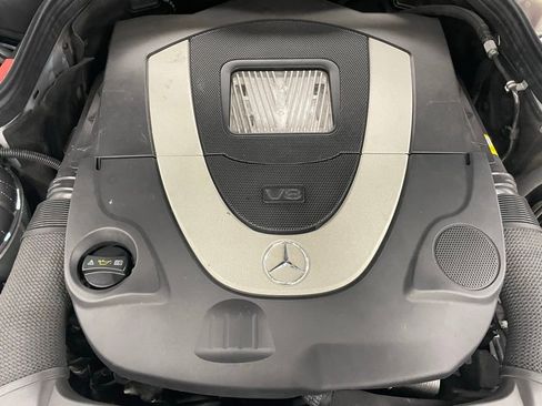 Used 2010 Mercedes-Benz E 550 4MATIC Sedan w/ Premium 2 Pkg image 9