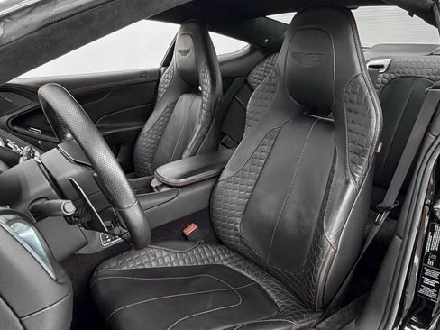 Used 2016 Aston Martin Vanquish Coupe RWD image 23