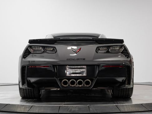 Used 2015 Chevrolet Corvette Z06 w/ 3LZ Preferred Equipment Group image 37