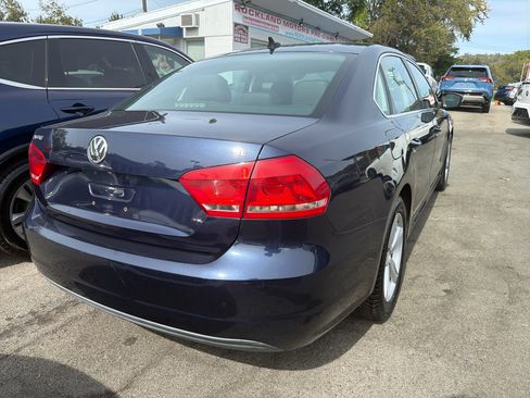 Used 2013 Volkswagen Passat 2.5 SE image 7