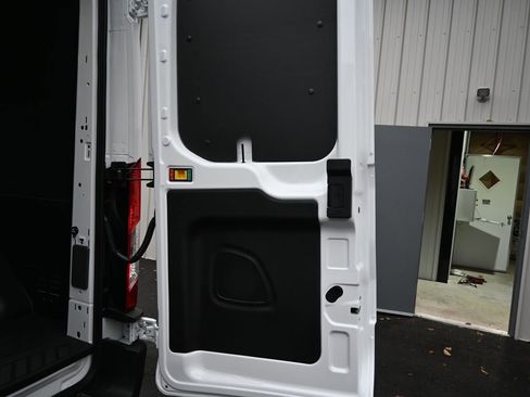 New 2026 Ford Transit 250 148 Medium Roof w/ Load Area Protection Package RWD image 68