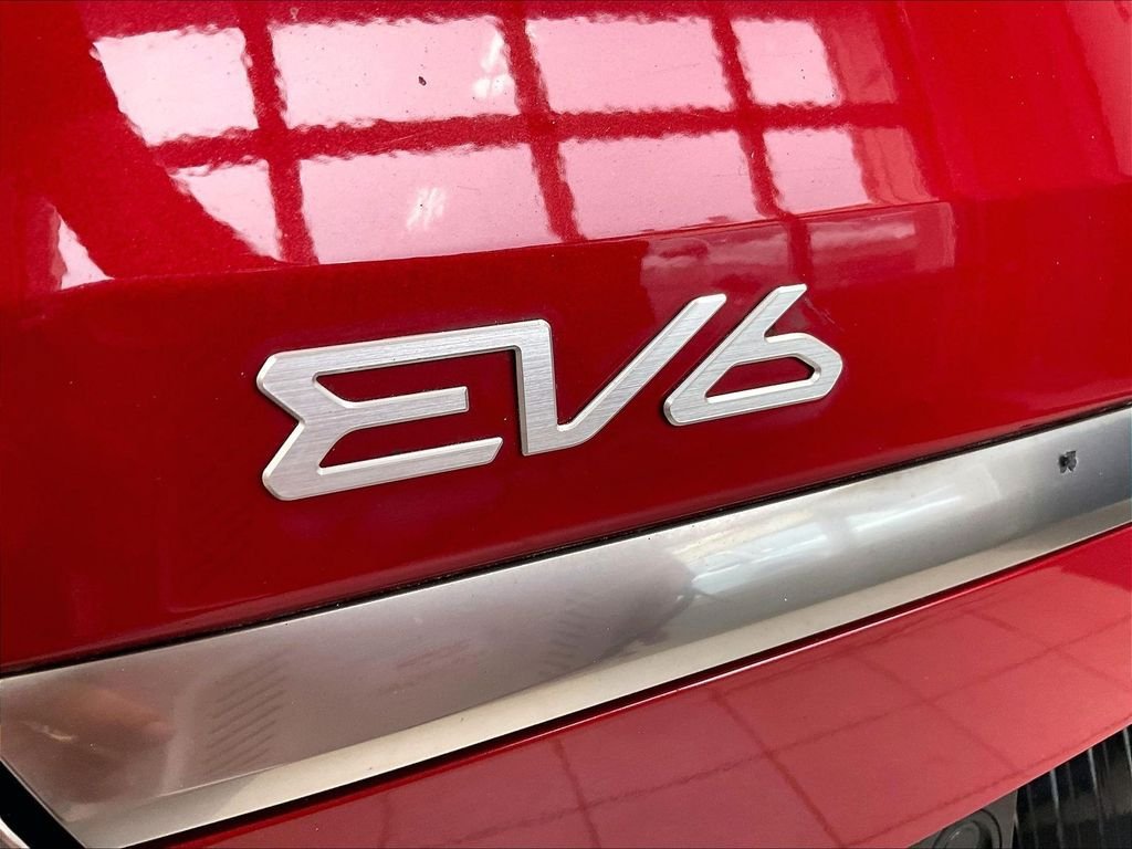 Used 2022 Kia EV6 Wind w/ Wind Technology Package AWD/4WD image 29