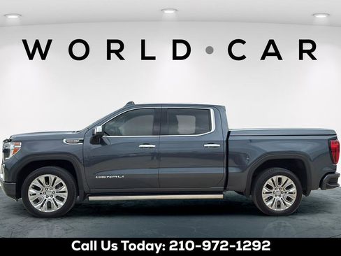 Used 2022 GMC Sierra 1500 Denali w/ Denali Premium Package image 12