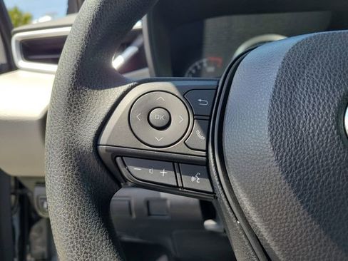 Used 2022 Toyota Corolla LE FWD image 21