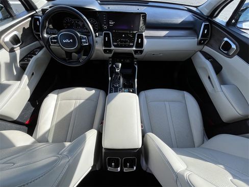Used 2023 Kia Sorento S w/ Panoramic Sunroof Package image 20