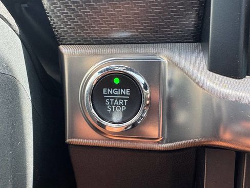 Used 2023 Ford F150 Raptor w/ Raptor Carbon Fiber Package image 36