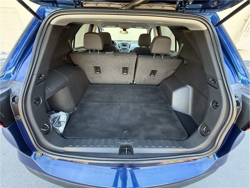 Used 2023 Chevrolet Equinox LS w/ LS Convenience Package FWD image 23