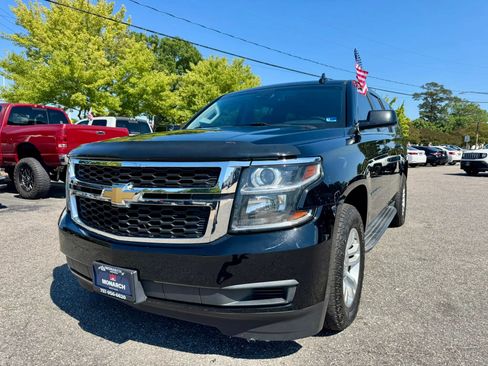 Used 2018 Chevrolet Suburban LT AWD/4WD image 1