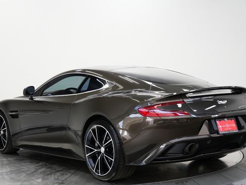 Used 2014 Aston Martin Vanquish Coupe image 7
