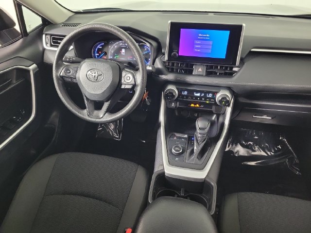 Used 2025 Toyota RAV4 LE AWD/4WD image 15