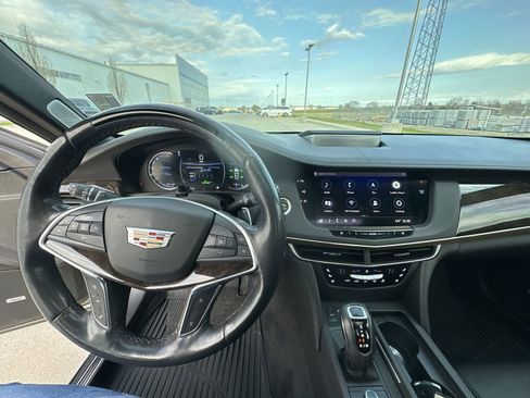 Used 2020 Cadillac CT6 Premium Luxury w/ LPO, Exterior Accent Package AWD/4WD image 11