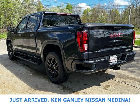 Used 2023 GMC Sierra 1500 Elevation AWD/4WD image 5