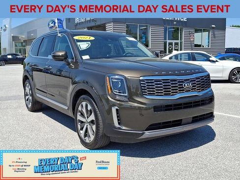 Used 2021 Kia Telluride S AWD/4WD image 2