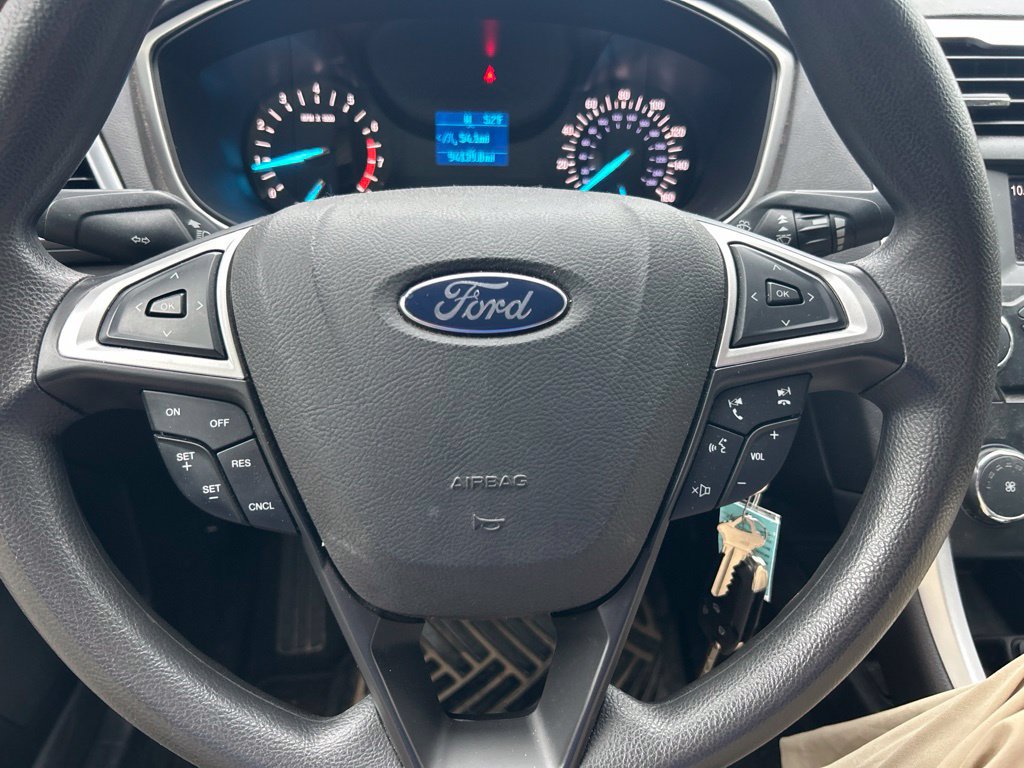 Used 2014 Ford Fusion S FWD image 17