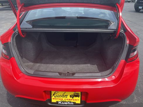 Used 2016 Dodge Dart SXT FWD image 9