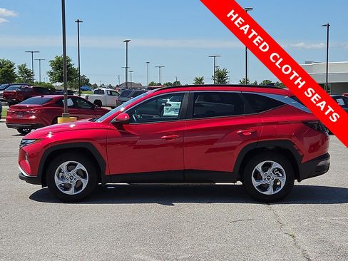 Used 2023 Hyundai Tucson SEL FWD image 3