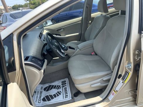 Used 2011 Toyota Prius Two FWD image 10