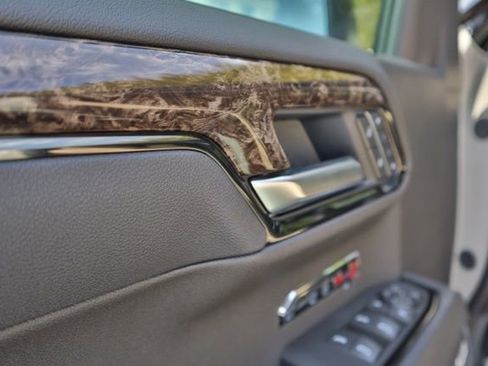 New 2026 GMC Sierra 1500 AT4 w/ Technology Package AWD/4WD image 16