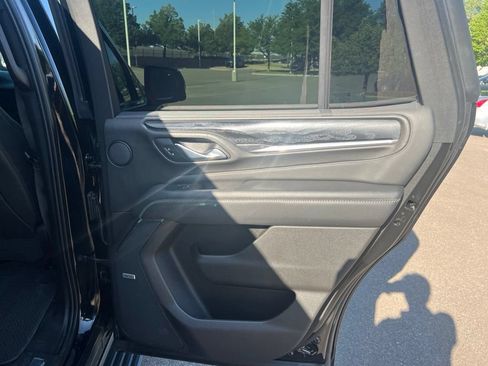 Used 2021 GMC Yukon Denali w/ Denali Ultimate Package AWD/4WD image 22