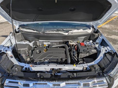 New 2026 GMC Terrain Denali w/ LPO, Black Badging Package image 40