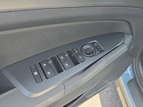 New 2026 Kia Sportage S image 19