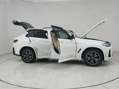 Used 2025 BMW X4 xDrive30i image 75